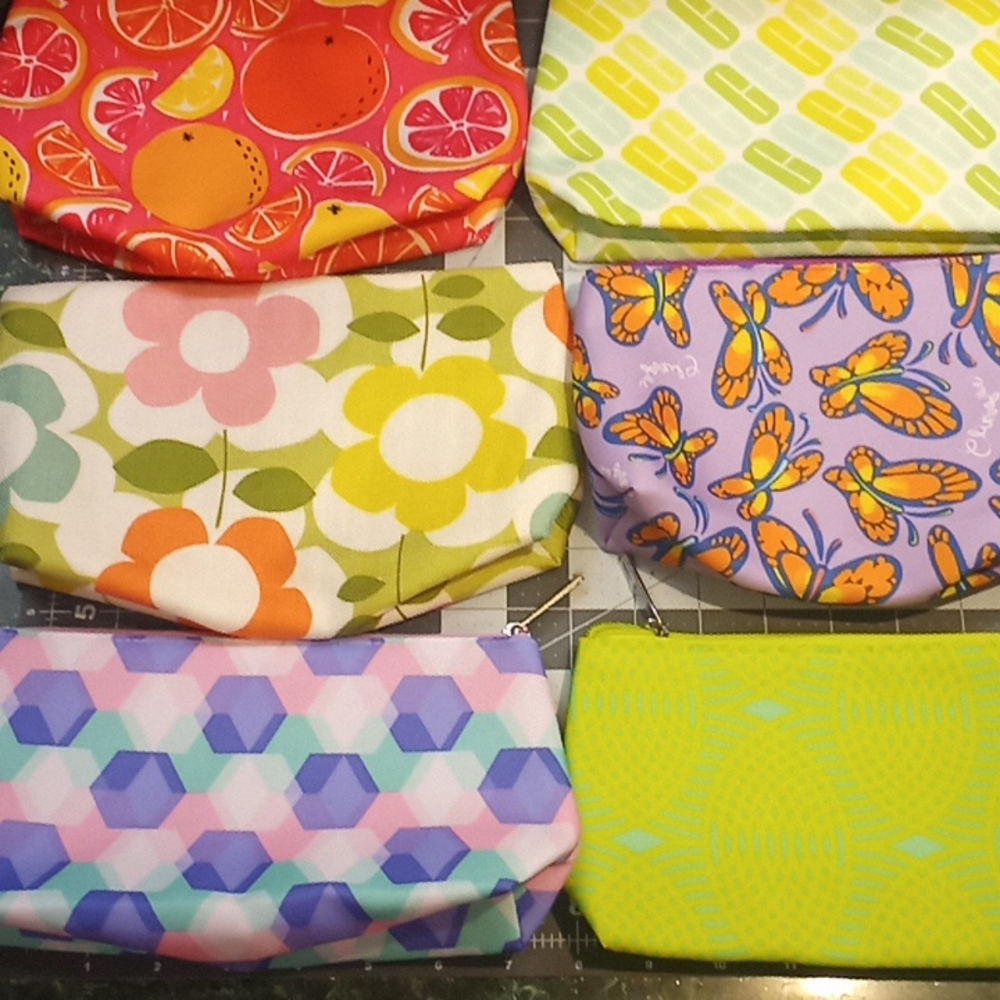 Clinique Assorted Cosmetic Bags 🛍 Lot 6